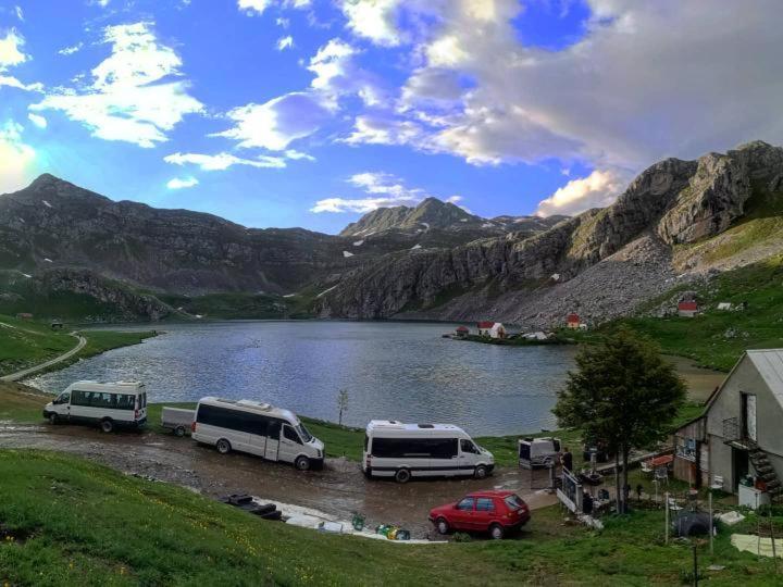 A Pousada Rural Household Minic - Kapetanovo Jezero Kolašin Exterior foto