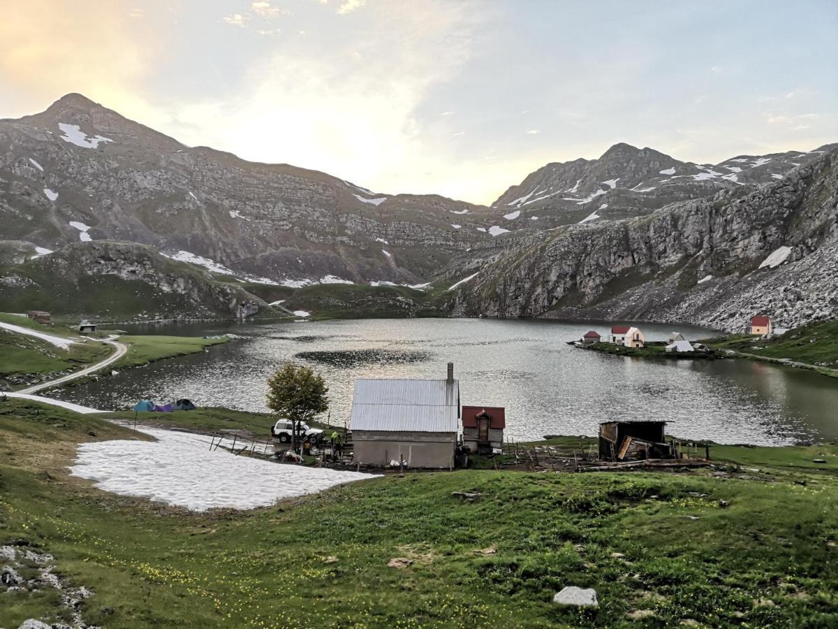 A Pousada Rural Household Minic - Kapetanovo Jezero Kolašin Exterior foto